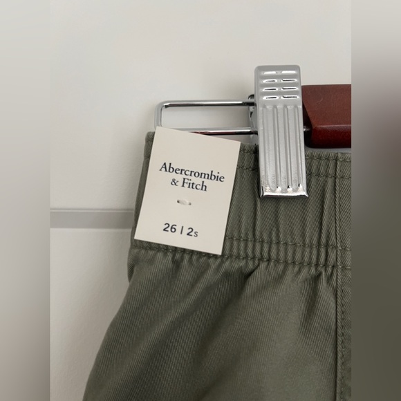 Abercrombie & Fitch Curve Love Relaxed Cargo Pant NWT - Picture 7 of 7